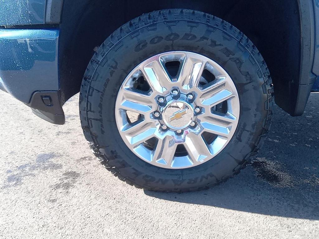 new 2024 Chevrolet Silverado 2500 car, priced at $74,030