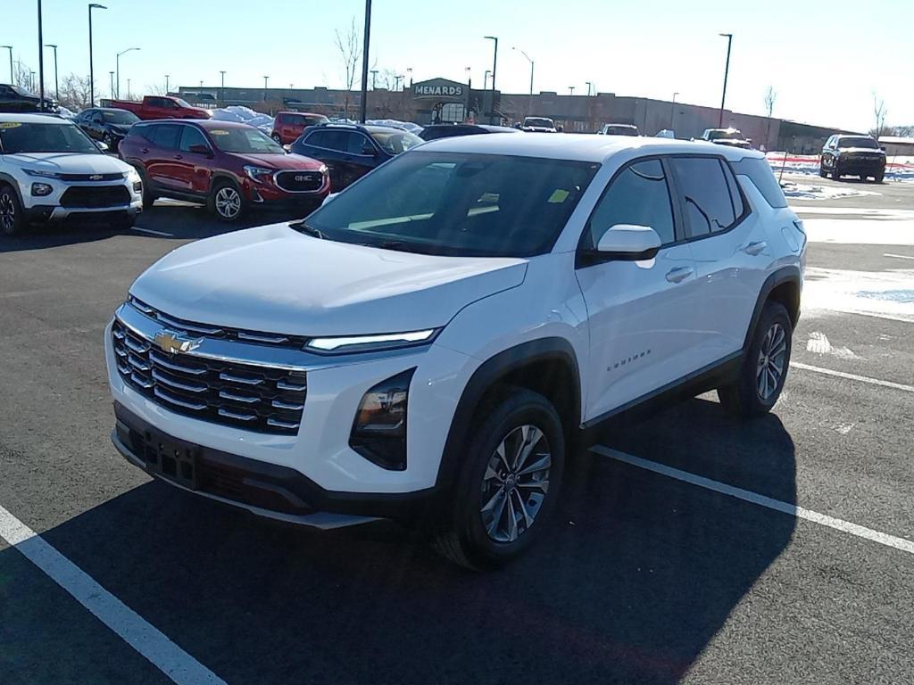 new 2025 Chevrolet Equinox car, priced at $29,995