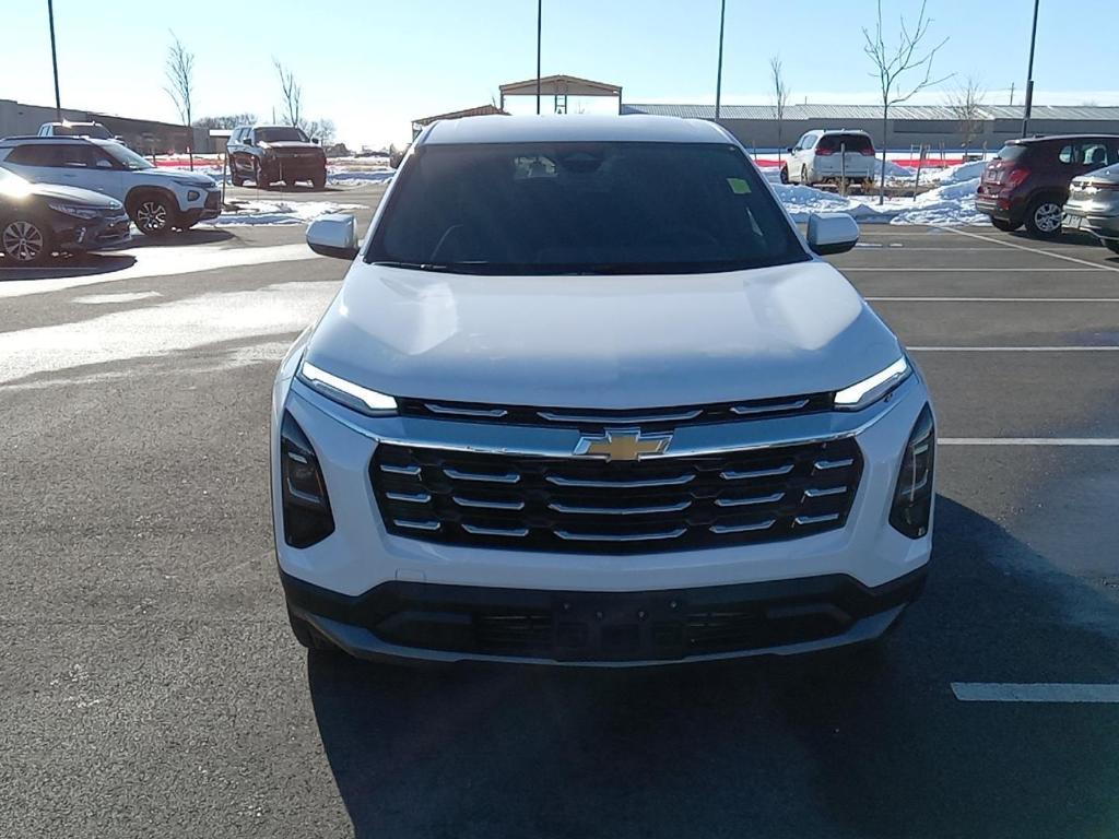 new 2025 Chevrolet Equinox car, priced at $29,995