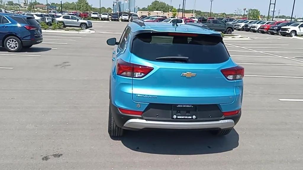 new 2025 Chevrolet TrailBlazer car, priced at $26,970