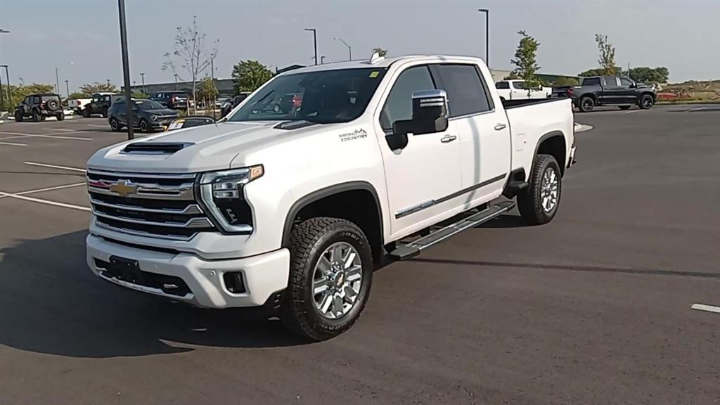 new 2025 Chevrolet Silverado 2500 car, priced at $79,760