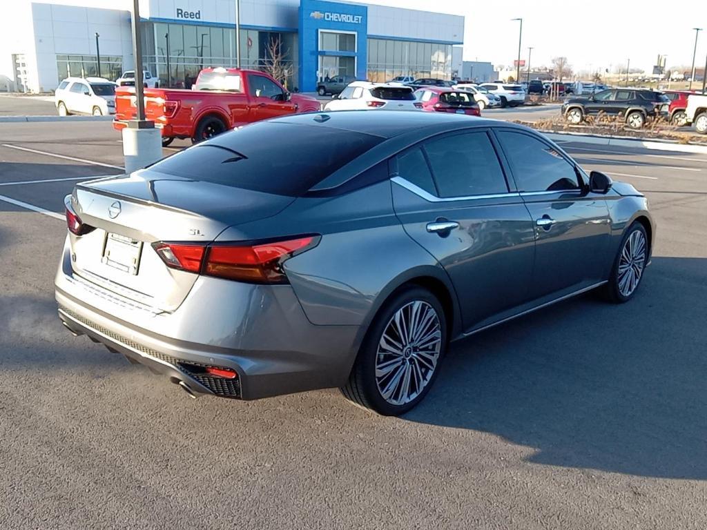 used 2023 Nissan Altima car, priced at $24,900