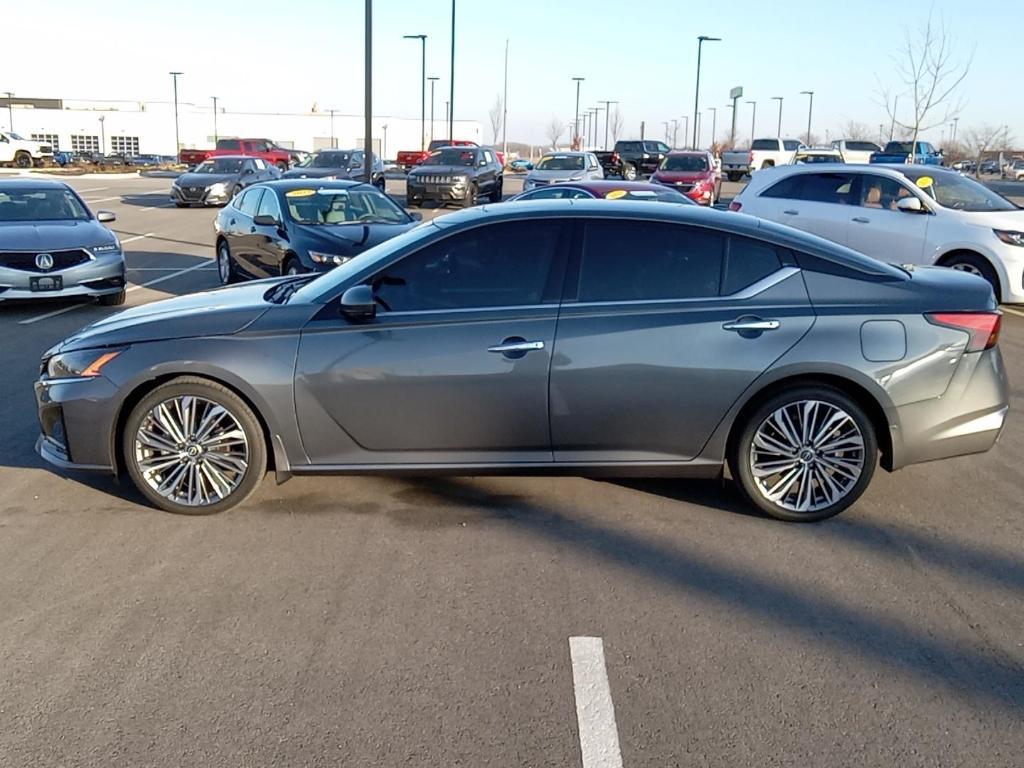 used 2023 Nissan Altima car, priced at $24,900