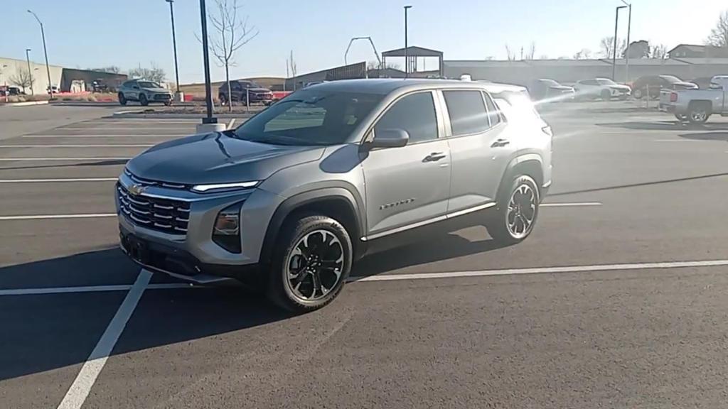 new 2025 Chevrolet Equinox car, priced at $31,095