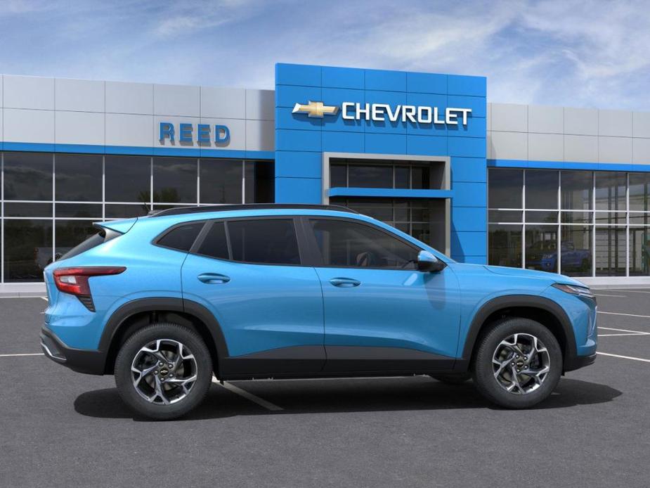 new 2025 Chevrolet Trax car, priced at $24,585