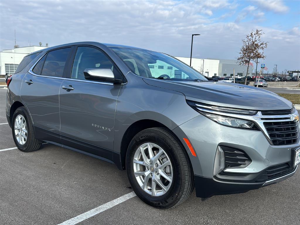 used 2023 Chevrolet Equinox car, priced at $21,900