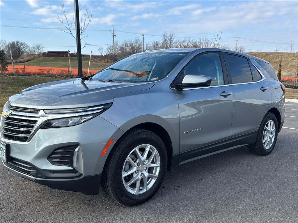 used 2023 Chevrolet Equinox car, priced at $21,900