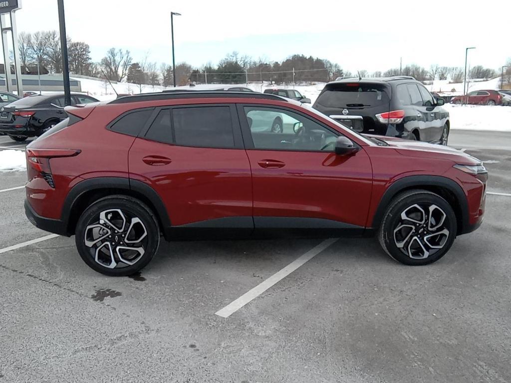 new 2025 Chevrolet Trax car, priced at $26,335