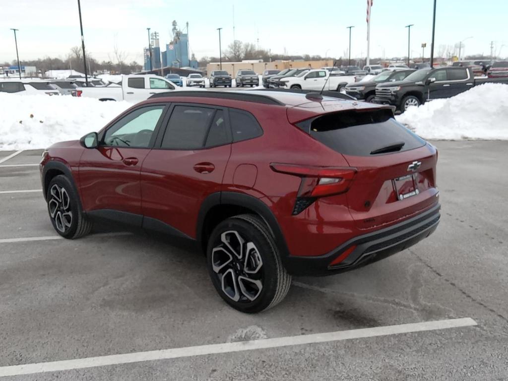 new 2025 Chevrolet Trax car, priced at $26,335