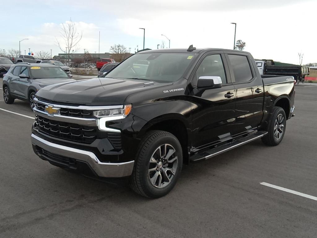 new 2025 Chevrolet Silverado 1500 car, priced at $48,040