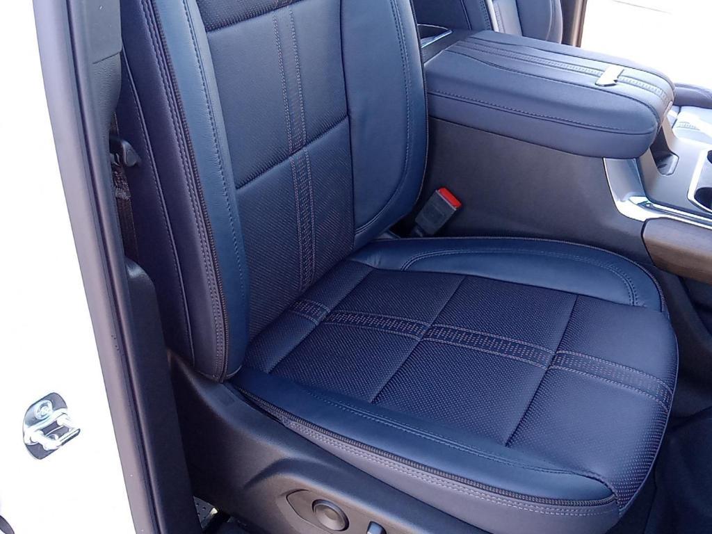new 2025 Chevrolet Silverado 3500 car, priced at $88,870