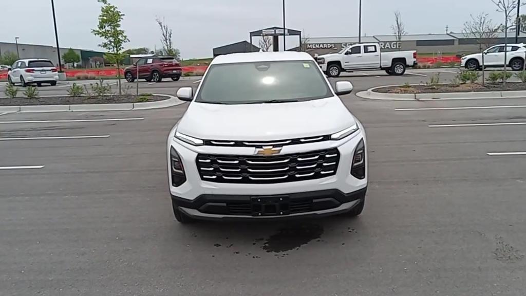 new 2026 Chevrolet Equinox car, priced at $28,995