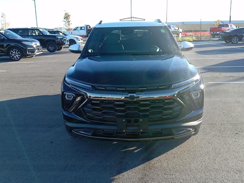 new 2025 Chevrolet TrailBlazer car, priced at $28,140