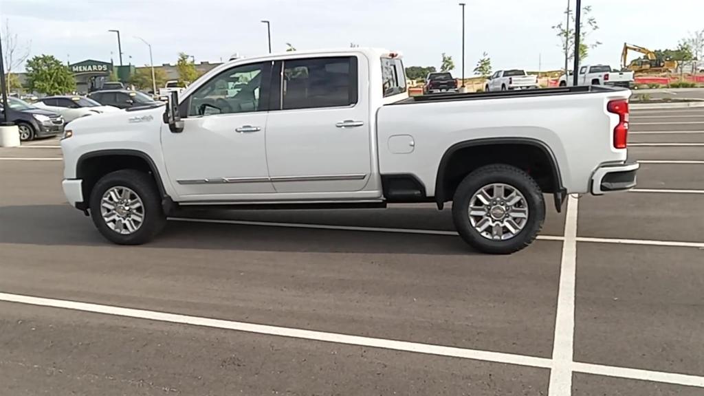 new 2024 Chevrolet Silverado 2500 car, priced at $77,670