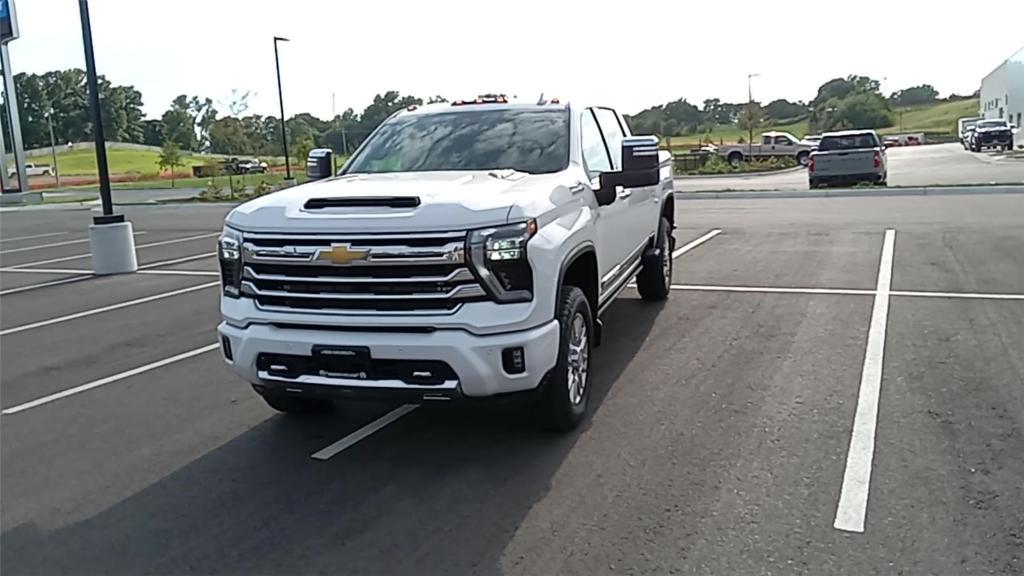 new 2024 Chevrolet Silverado 2500 car, priced at $77,670