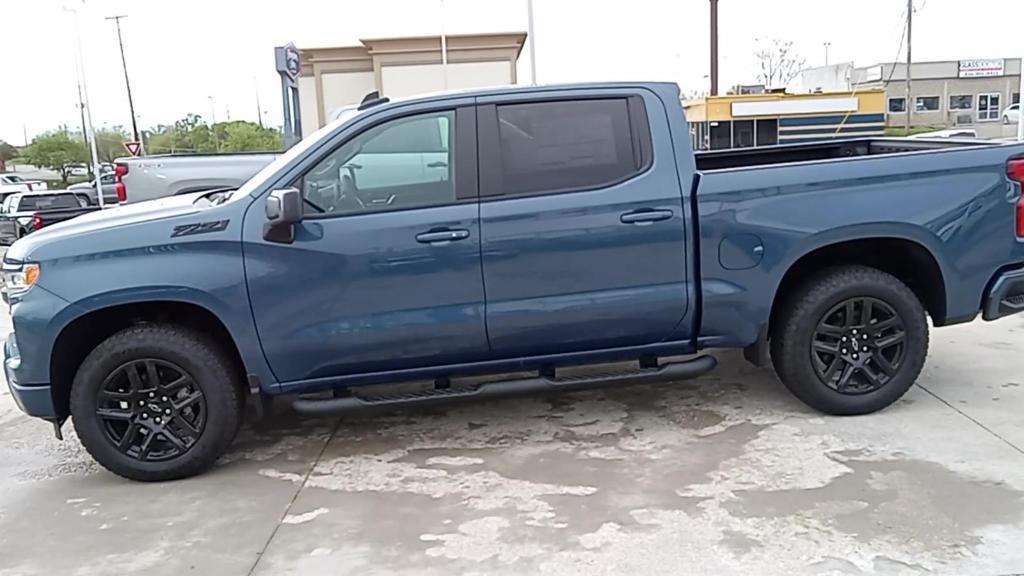 new 2024 Chevrolet Silverado 1500 car, priced at $50,290