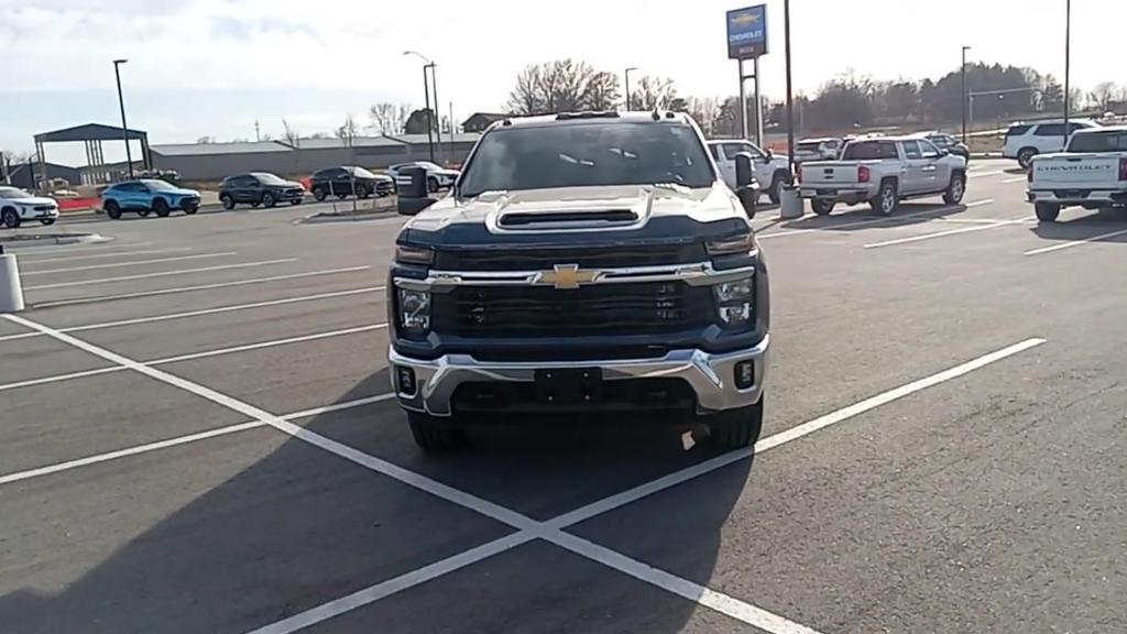 new 2025 Chevrolet Silverado 2500 car, priced at $66,360