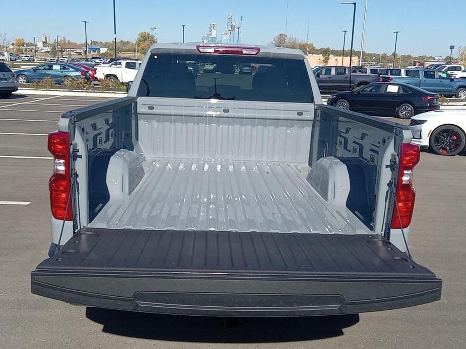 new 2025 Chevrolet Silverado 1500 car, priced at $39,915