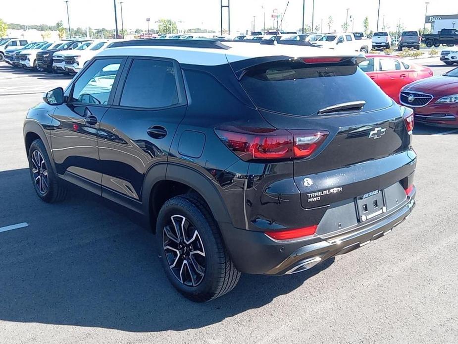 new 2025 Chevrolet TrailBlazer car, priced at $30,490