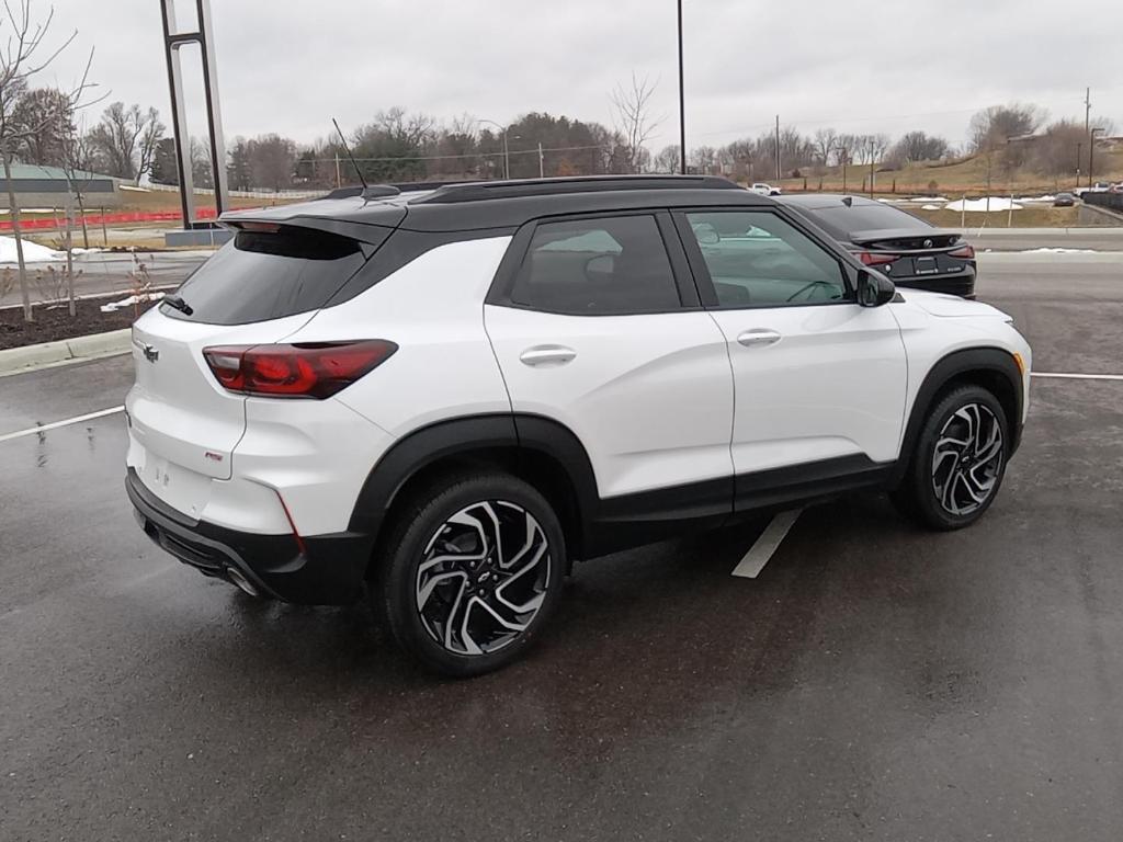 new 2025 Chevrolet TrailBlazer car, priced at $27,285