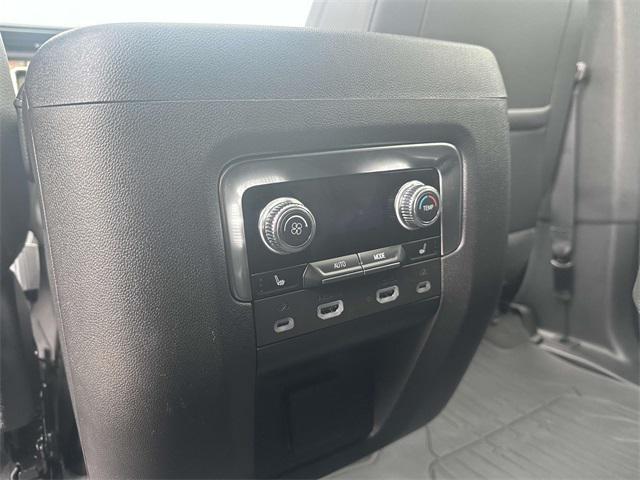 used 2024 GMC Yukon car, priced at $78,995