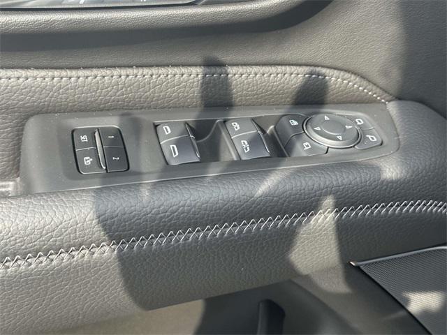 used 2024 GMC Yukon car, priced at $78,995