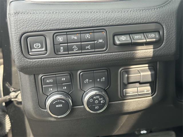 used 2024 GMC Yukon car, priced at $78,995