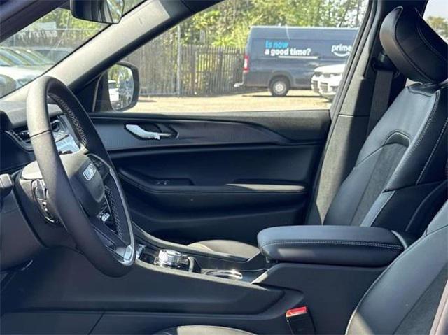 new 2025 Jeep Grand Cherokee L car, priced at $46,755