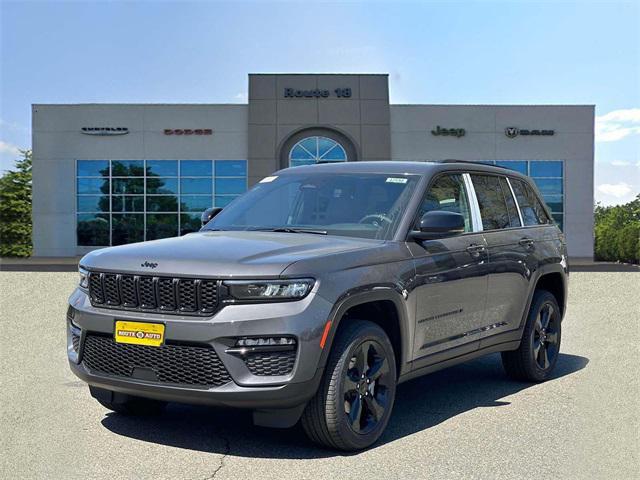 new 2024 Jeep Grand Cherokee car, priced at $45,895