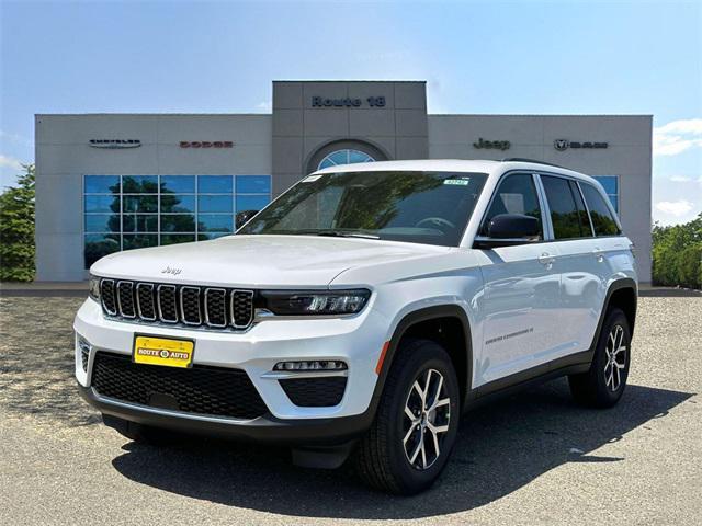 new 2025 Jeep Grand Cherokee car, priced at $46,700