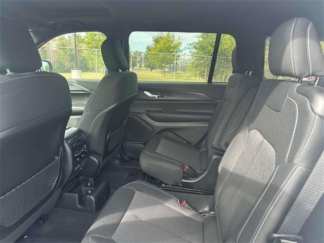 new 2025 Jeep Grand Cherokee L car, priced at $43,520