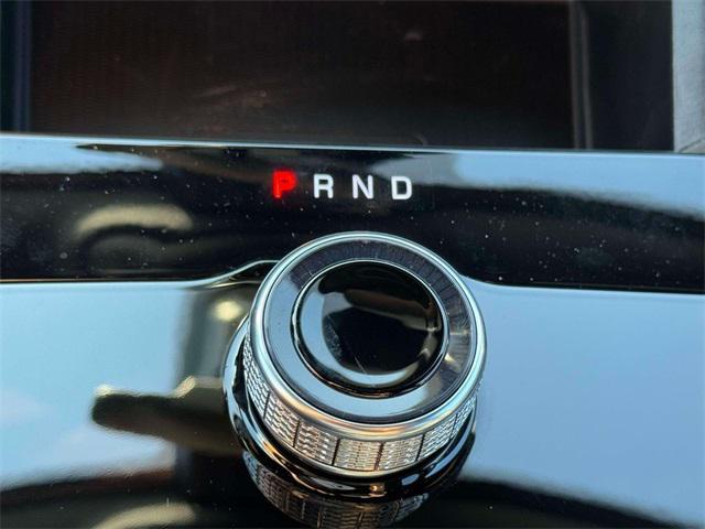 new 2025 Jeep Grand Cherokee car, priced at $42,170