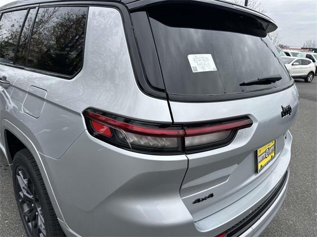 new 2025 Jeep Grand Cherokee L car, priced at $64,180