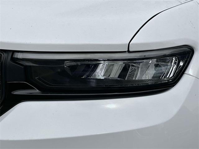 new 2025 Jeep Grand Cherokee car, priced at $49,051
