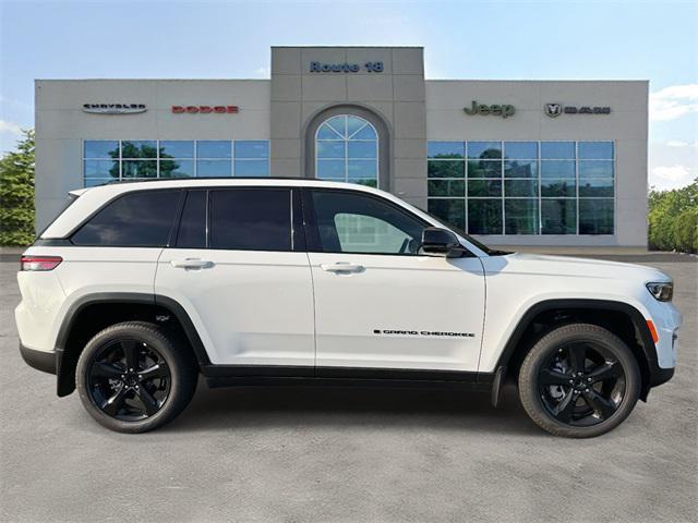new 2025 Jeep Grand Cherokee car, priced at $53,090