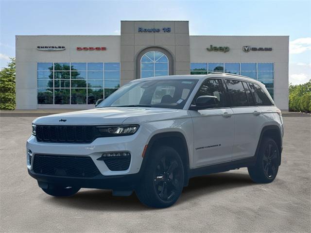 new 2025 Jeep Grand Cherokee car, priced at $53,090