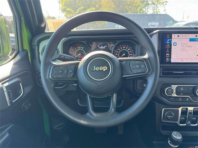 new 2025 Jeep Wrangler car