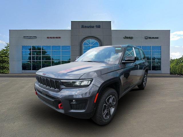 used 2022 Jeep Grand Cherokee car, priced at $34,990