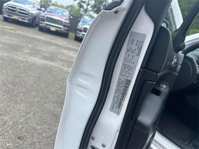 used 2018 Jeep Grand Cherokee car, priced at $18,995