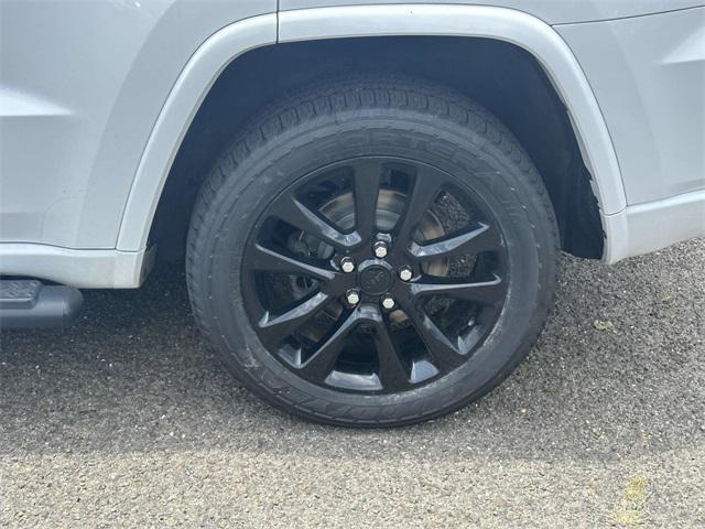 used 2018 Jeep Grand Cherokee car, priced at $18,995