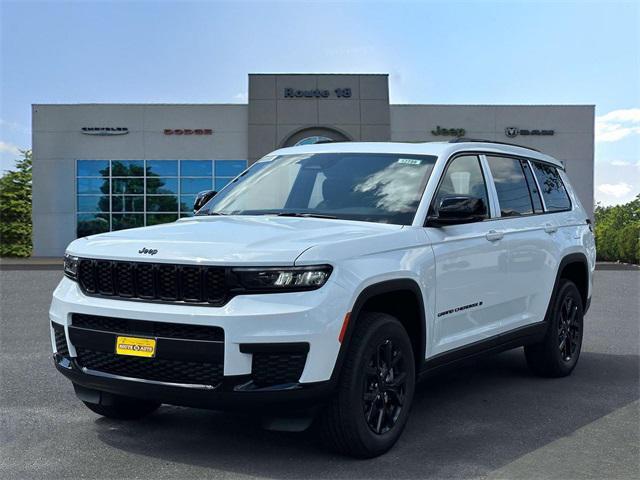 new 2025 Jeep Grand Cherokee L car, priced at $41,035