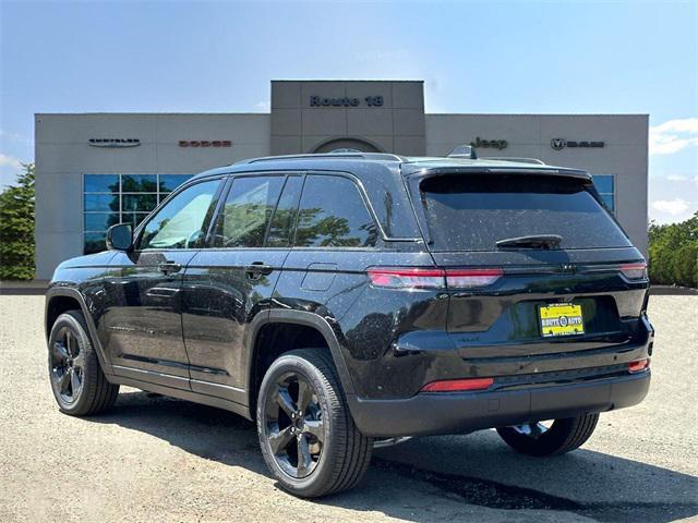 new 2025 Jeep Grand Cherokee car, priced at $49,170