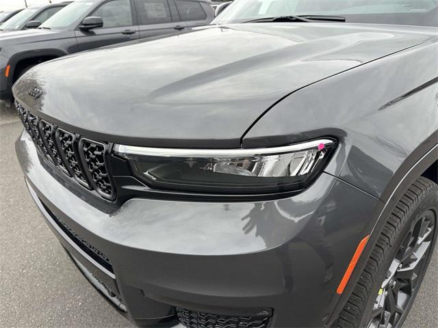 new 2025 Jeep Grand Cherokee L car, priced at $68,160