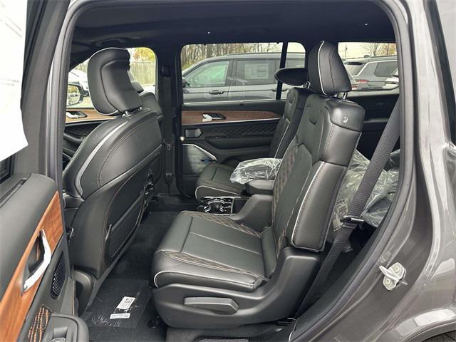 new 2025 Jeep Grand Cherokee L car, priced at $68,160