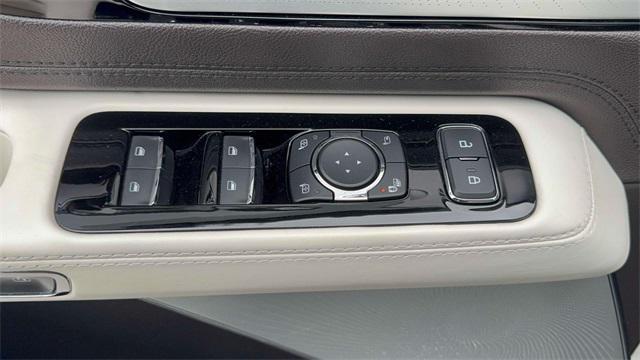 used 2020 Lincoln Aviator car, priced at $34,995