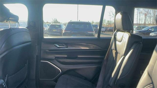 used 2022 Jeep Grand Cherokee L car