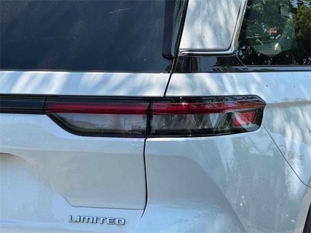 new 2025 Jeep Grand Cherokee car, priced at $41,886