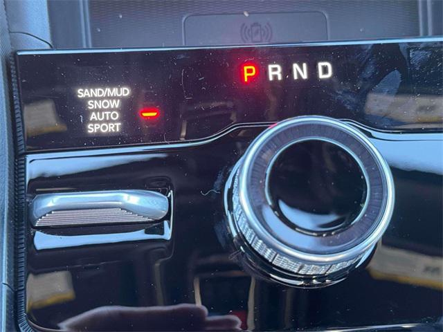 new 2025 Jeep Grand Cherokee car, priced at $53,685