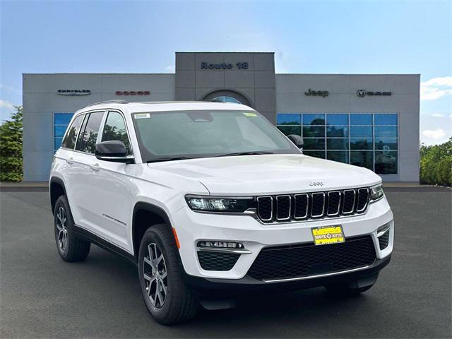 new 2025 Jeep Grand Cherokee car, priced at $49,215