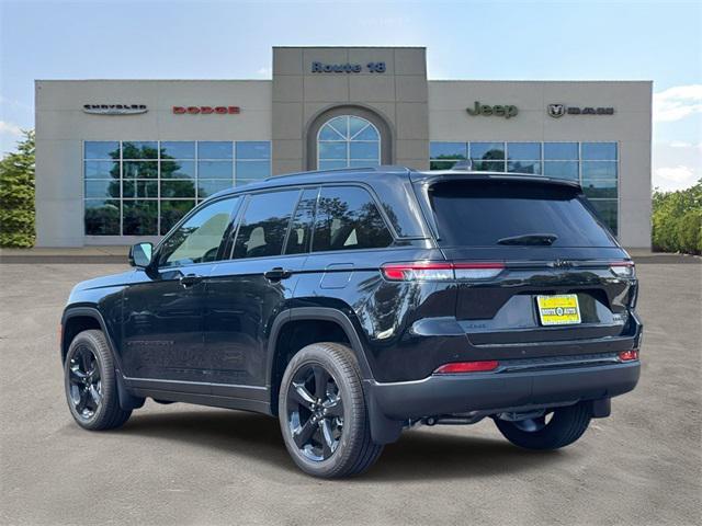 new 2025 Jeep Grand Cherokee car, priced at $50,760